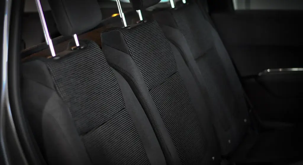 How Do You Clean Salt Stains from Car Carpets and Floor Mats and Remove Road Salt from Your Interior?