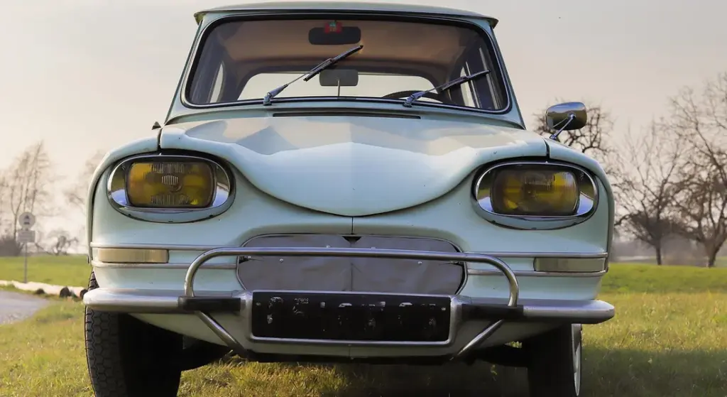 How Do You Properly Paint and Touch-Up Scratches on Car Bumpers?